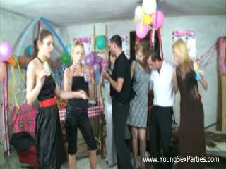 Jungs GewÃ¼rz der Partei Dori & Emma